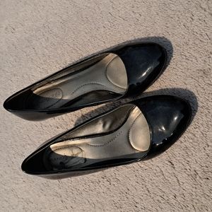 Black heels Bandlino